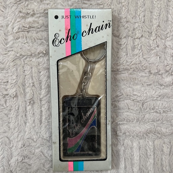 Rare Vintage Echo Chain Whistle Key Finder Key Tracer in original packaging - Picture 3 of 16